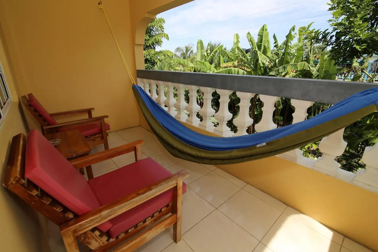 Seastar Inn Νεγκρίλ 4*,